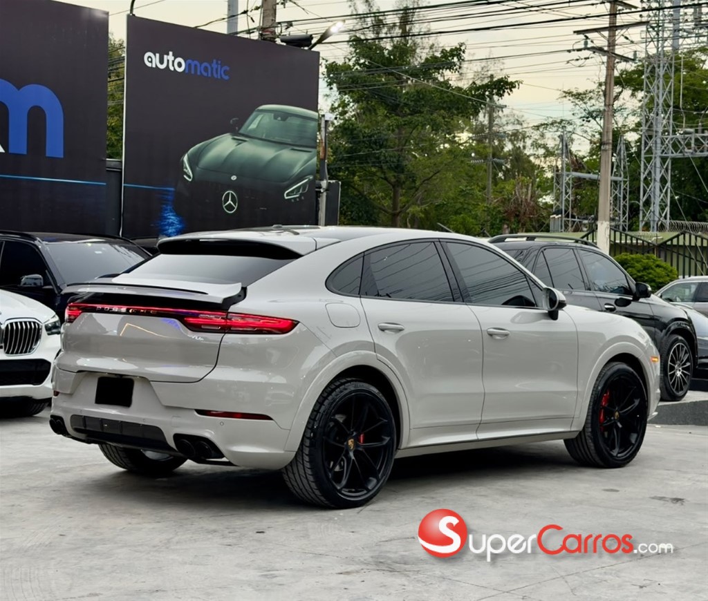 2021 Porsche Cayenne Coupe — foto 4 / 9
