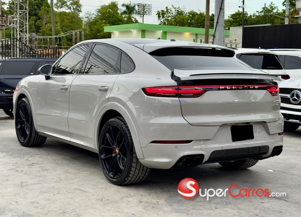 2021 Porsche Cayenne Coupe — foto 5 / 9