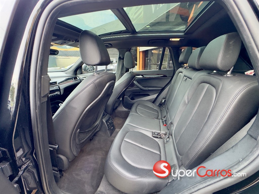 2020 BMW X 1 X Drive 2.8i — foto 7 / 12