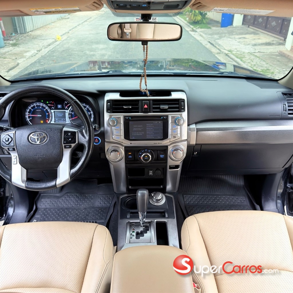 2018 Toyota 4 Runner Limited — foto 6 / 11