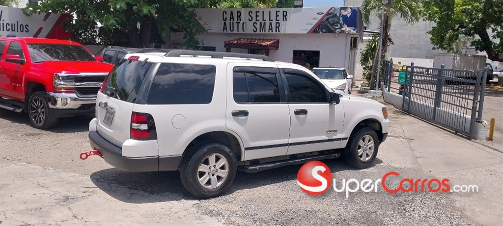 2006 Ford Explorer XLT — foto 5 / 12