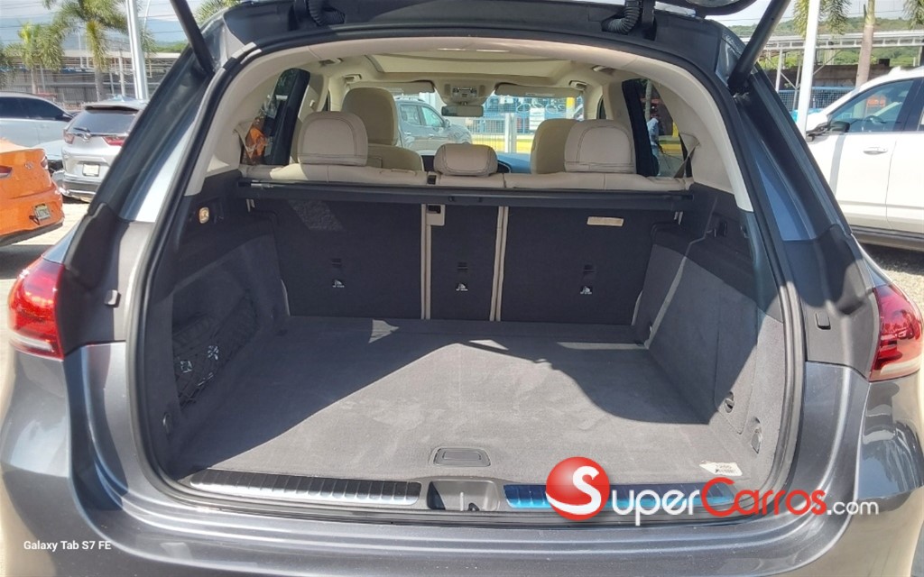 2020 Mercedes-Benz Clase E 350 4 MATIC — foto 4 / 11
