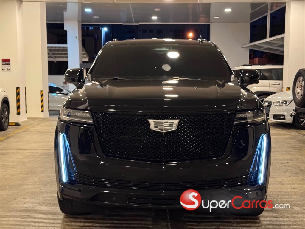 2021 Cadillac Escalade Premium Luxury — foto 2 / 10