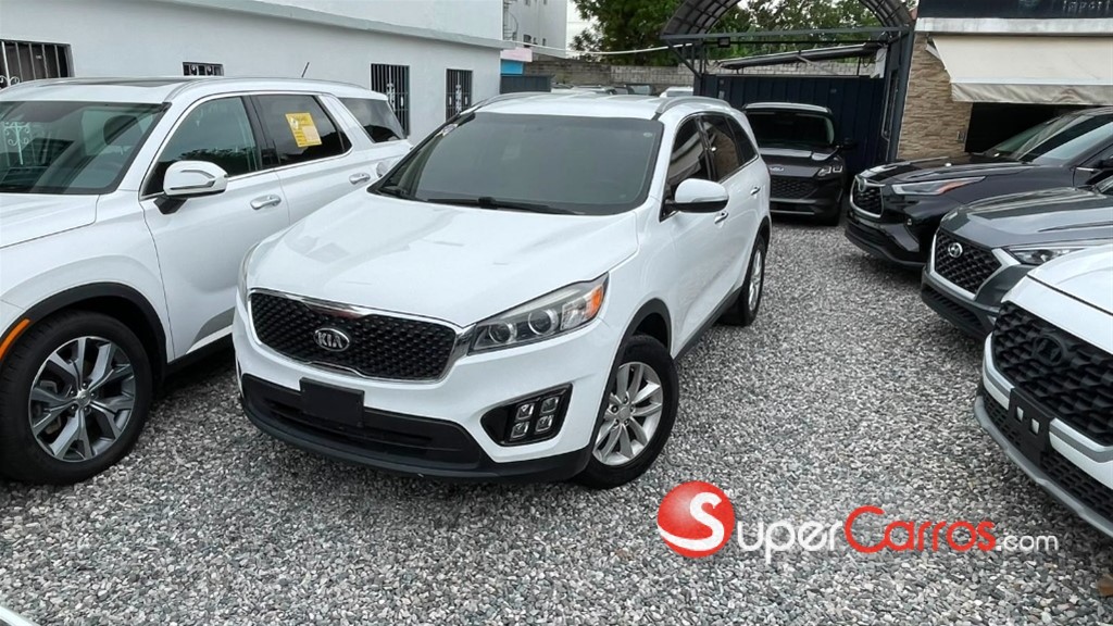2016 Kia Sorento LX — foto 10 / 10