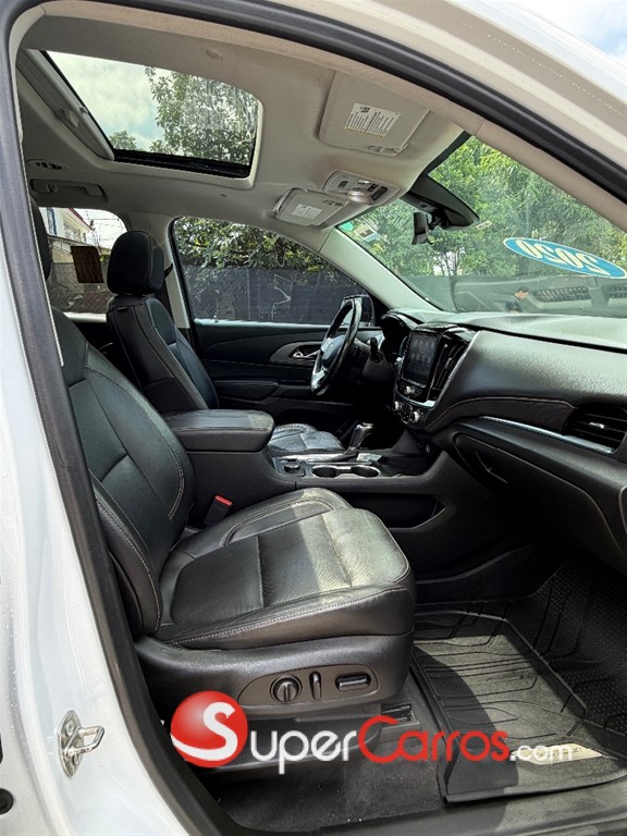 2020 Chevrolet Traverse Premier — foto 11 / 12