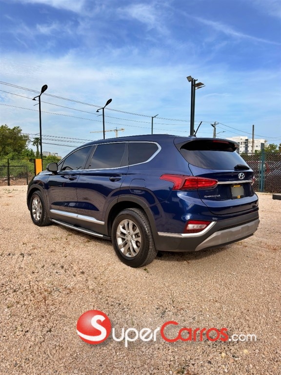 2019 Hyundai Santa Fe SE — foto 6 / 12