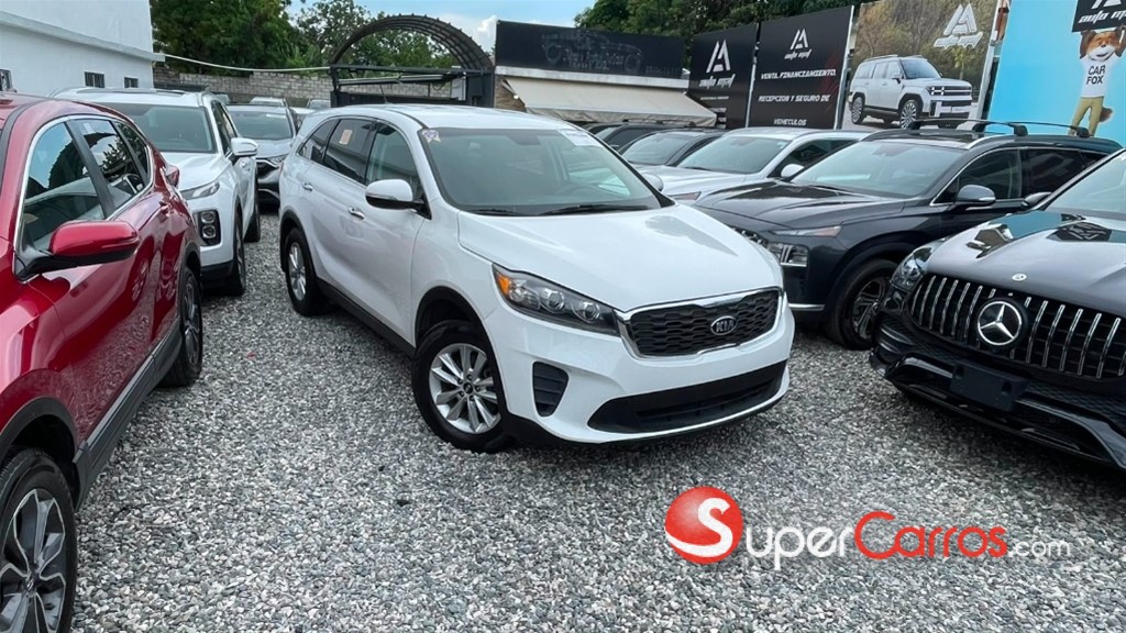 2020 Kia Sorento LX