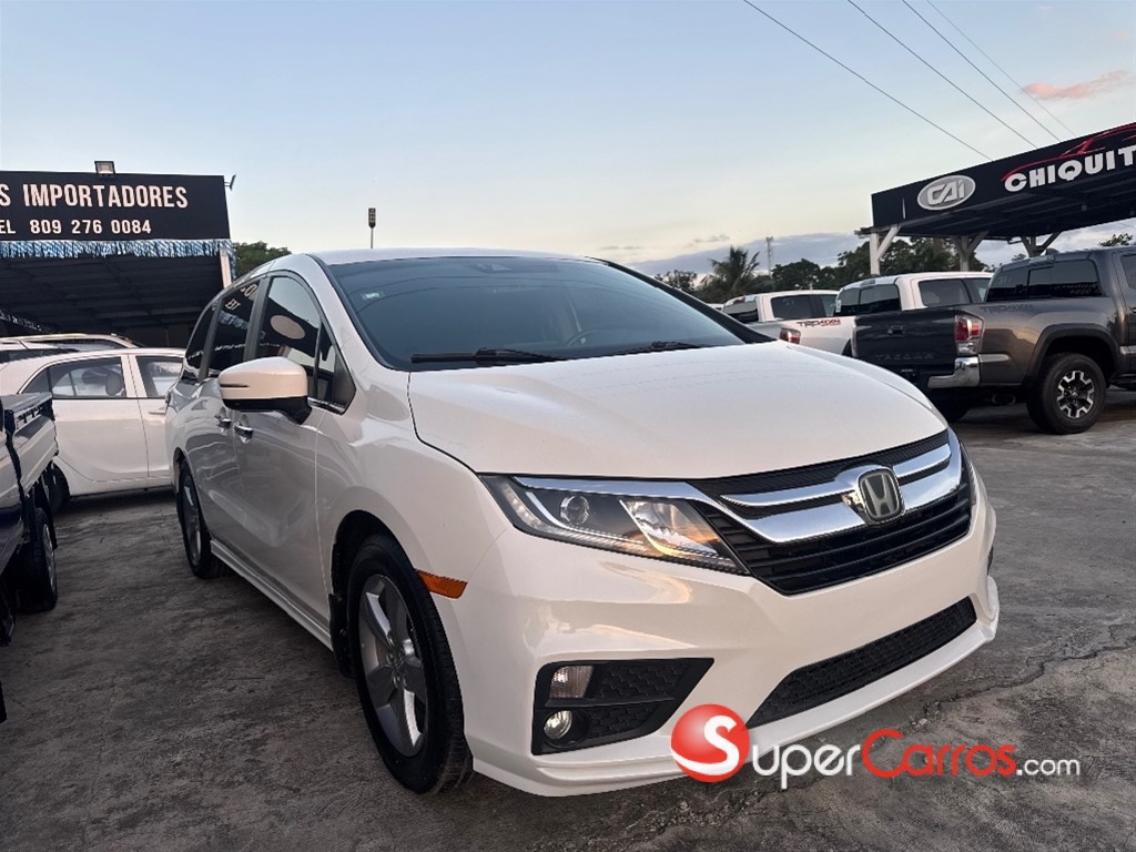 2018 Honda Odyssey EXL — foto 9 / 12