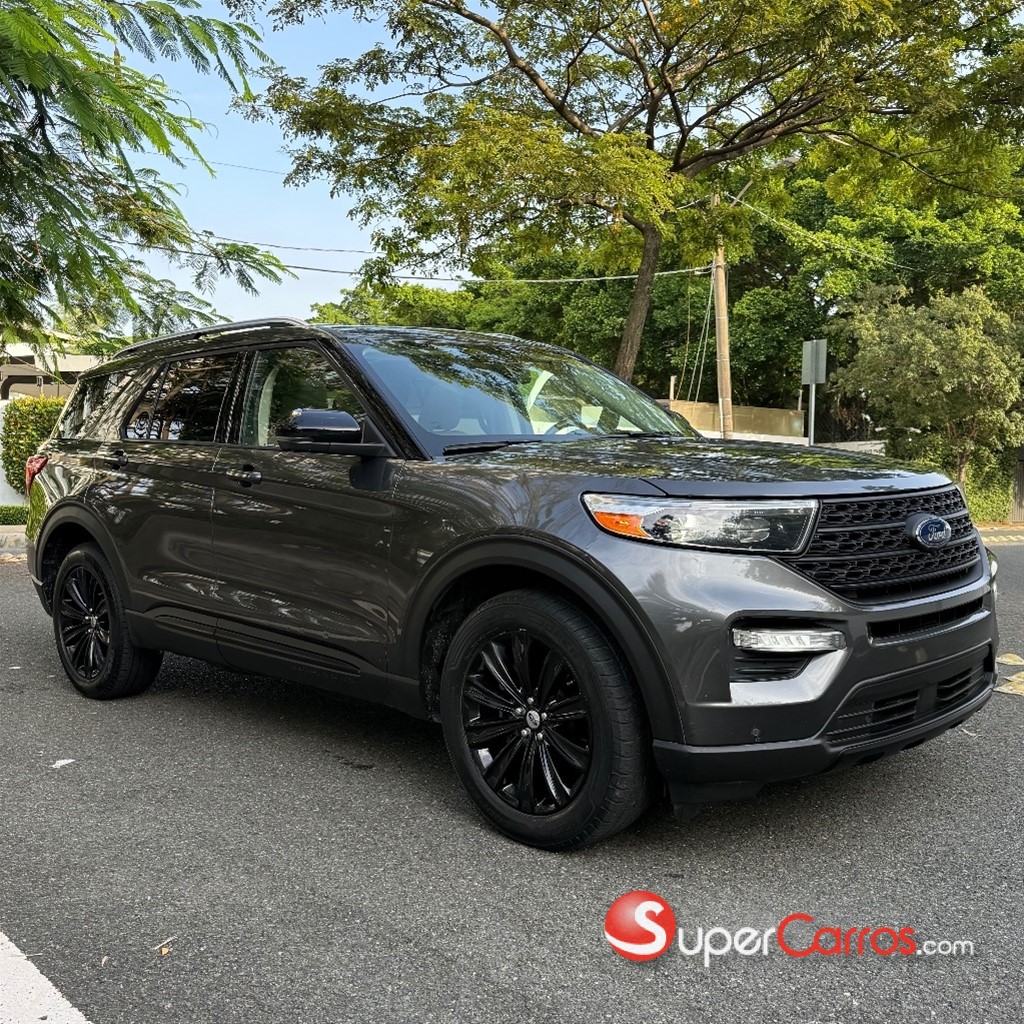 2020 Ford Explorer Limited — foto 2 / 12