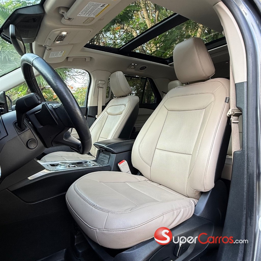2020 Ford Explorer Limited — foto 5 / 12