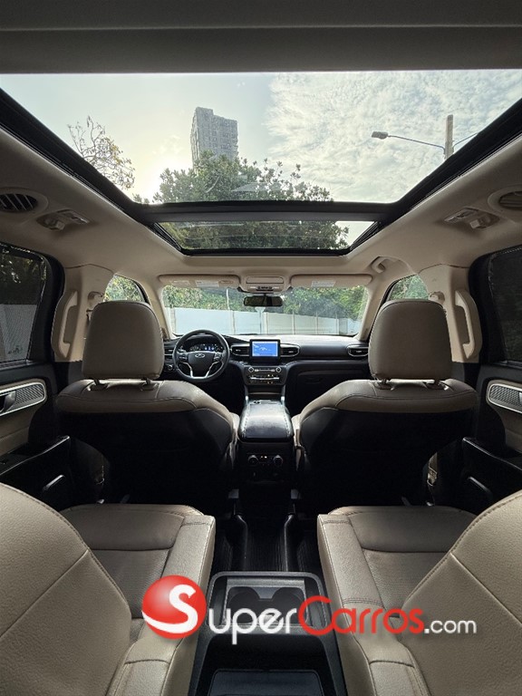 2020 Ford Explorer Limited — foto 10 / 12