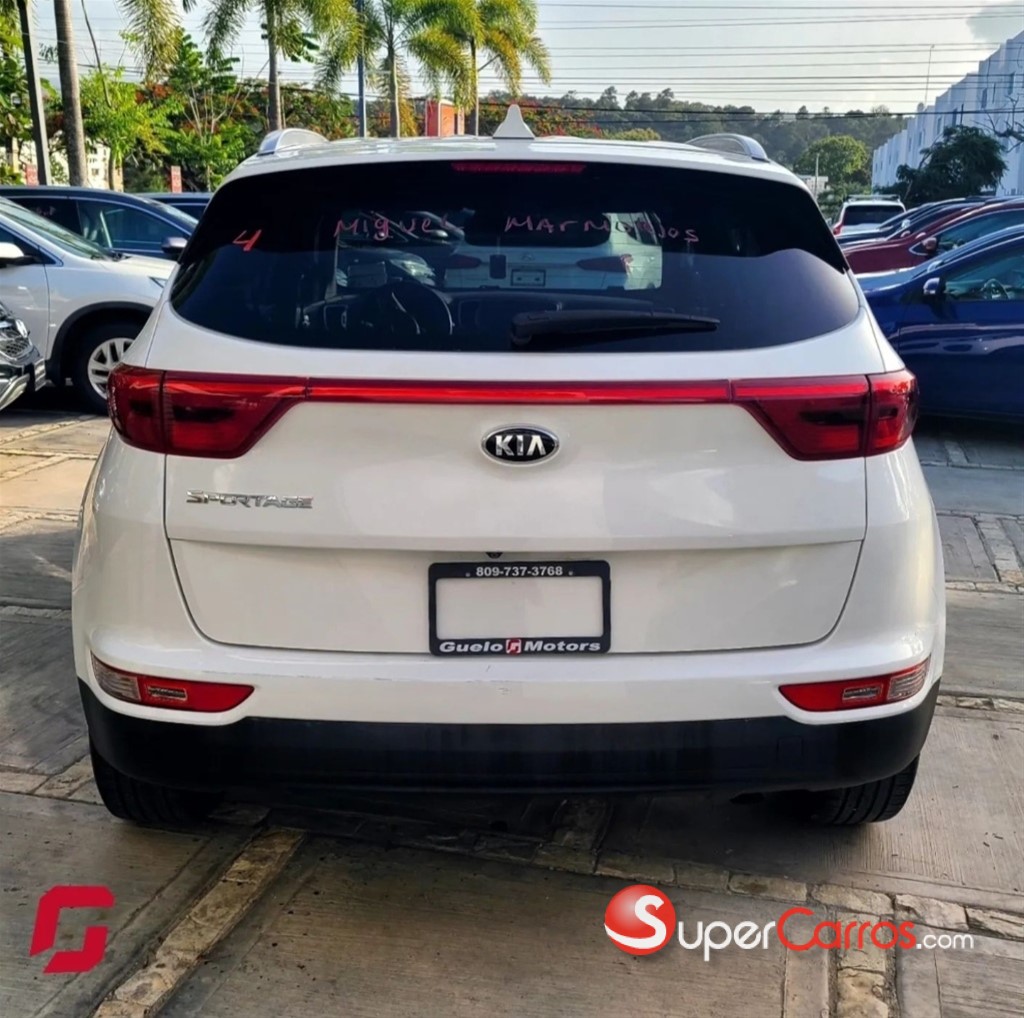 2017 Kia Sportage LX — foto 5 / 10