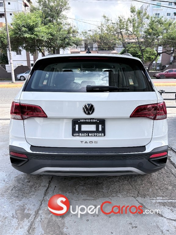 2022 Volkswagen Taos — foto 5 / 10