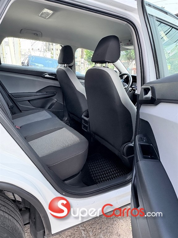2022 Volkswagen Taos — foto 8 / 10