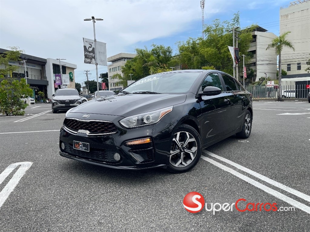 2021 Kia Forte LXS — foto 2 / 12