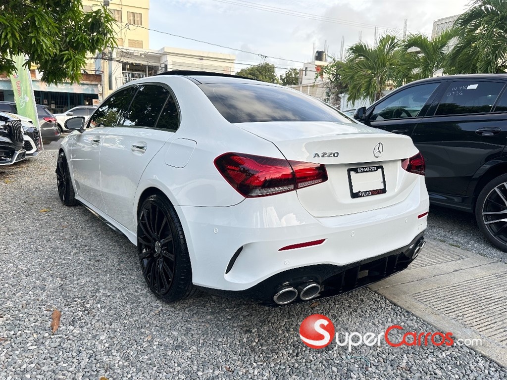 2019 Mercedes-Benz Clase A 220 AMG — foto 4 / 9