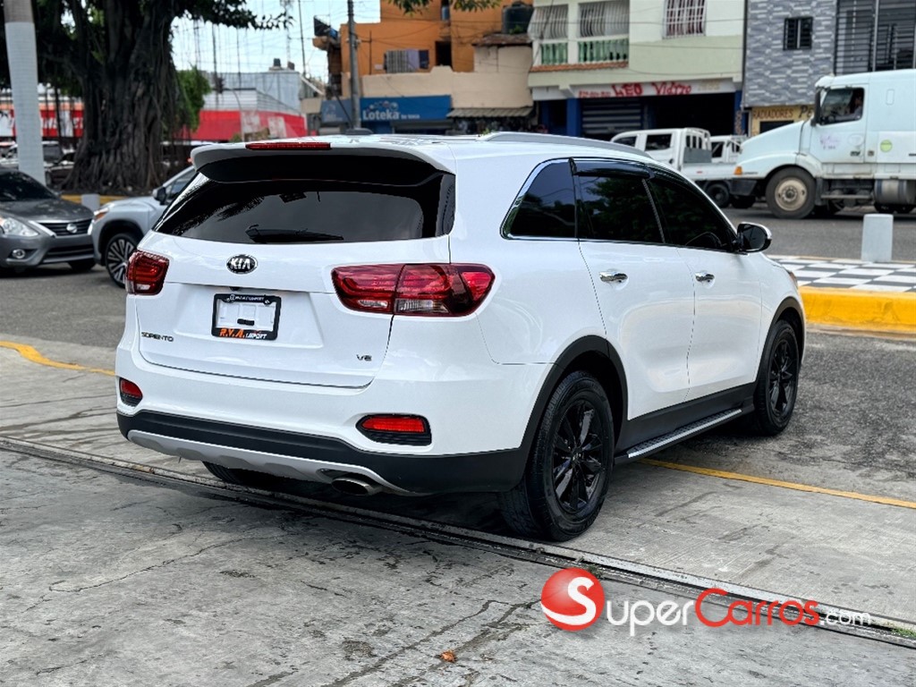 2020 Kia Sorento LX — foto 12 / 12