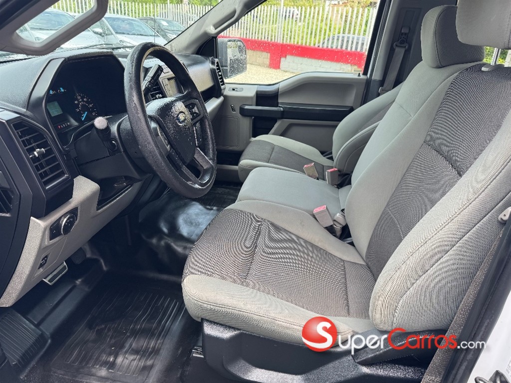 2020 Ford F 150 XL — foto 7 / 9
