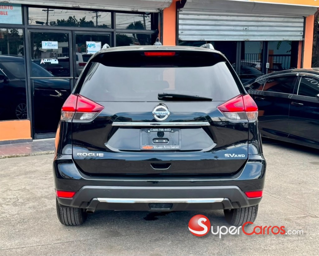 2020 Nissan Rogue SV FULL — foto 6 / 12