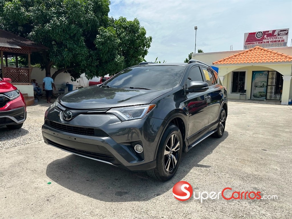 2018 Toyota RAV4 XLE