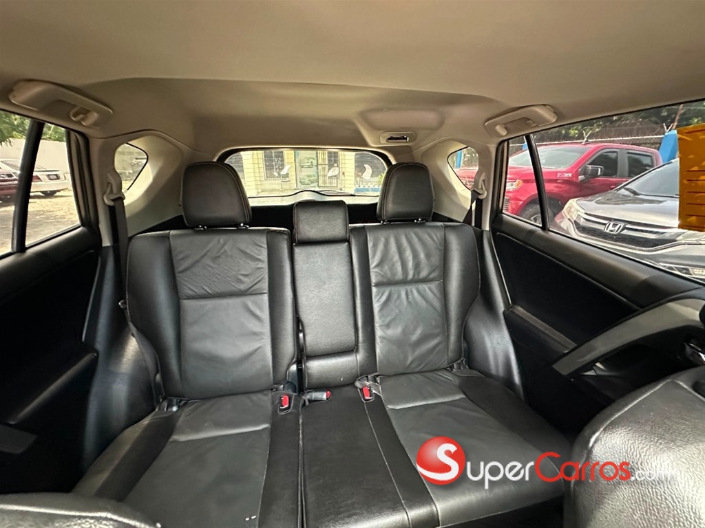 2018 Toyota RAV4 XLE — foto 9 / 10