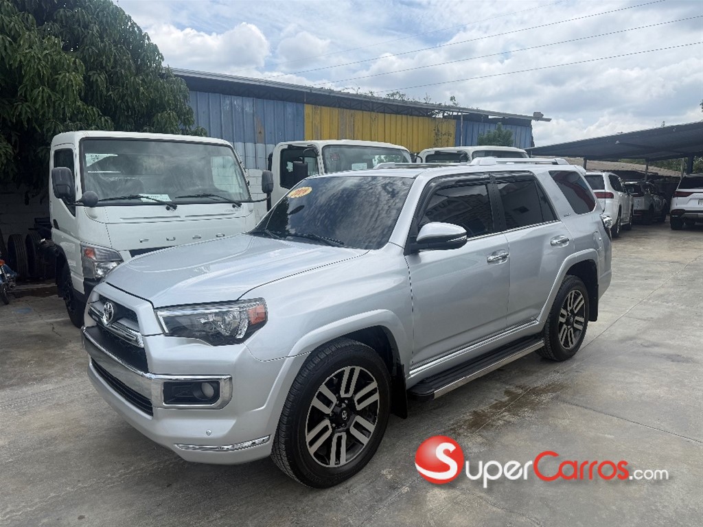 2019 Toyota 4 Runner Limited — foto 2 / 12