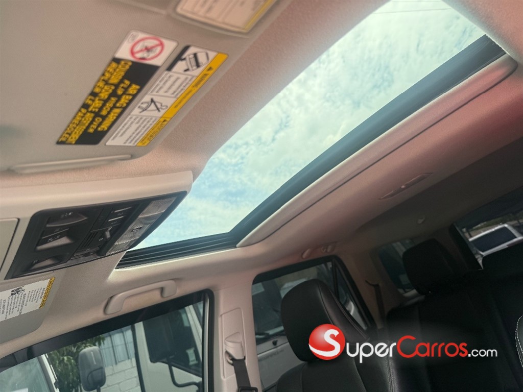 2019 Toyota 4 Runner Limited — foto 10 / 12
