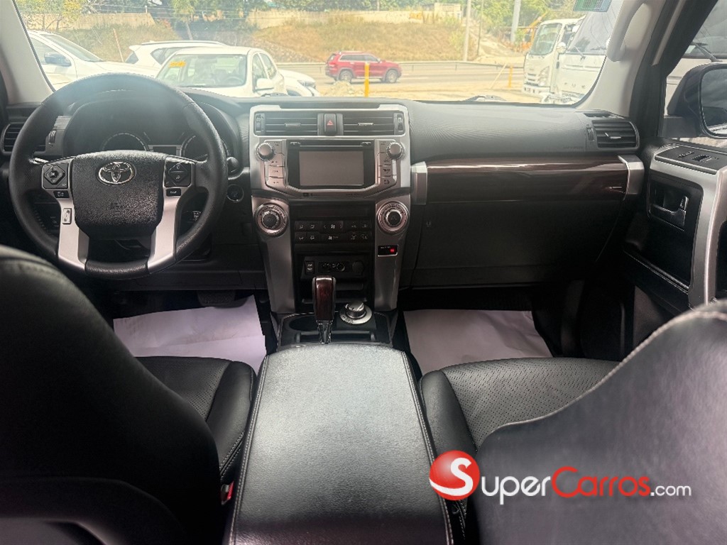 2019 Toyota 4 Runner Limited — foto 12 / 12