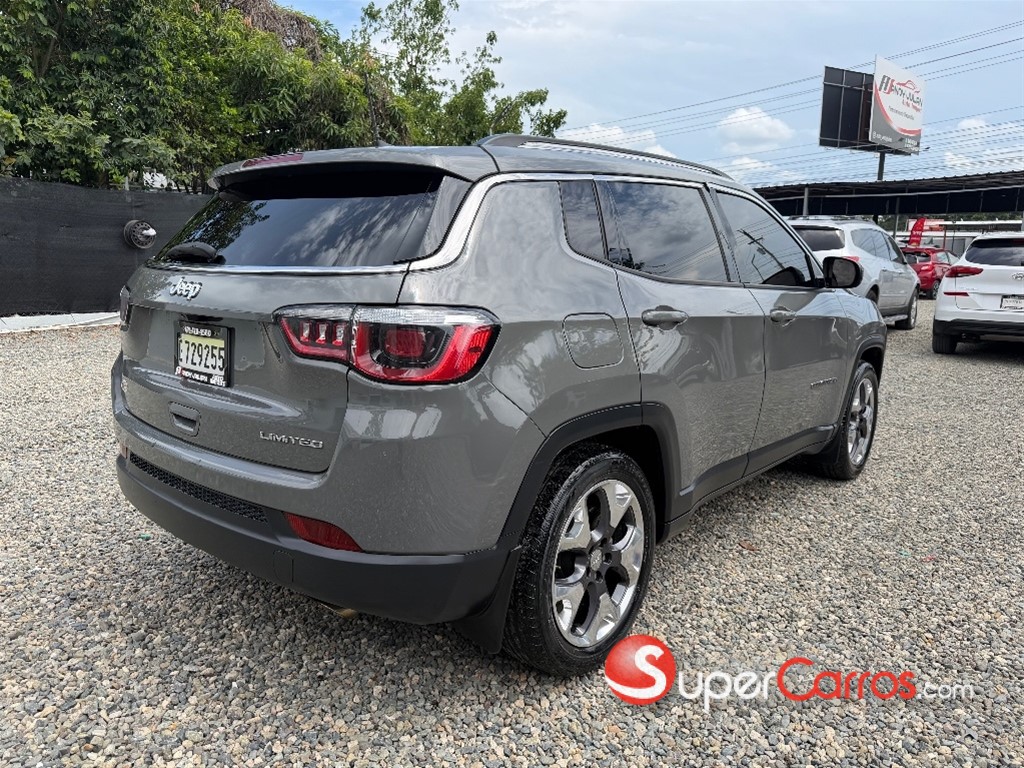 2020 Jeep Compass Limited — foto 6 / 12