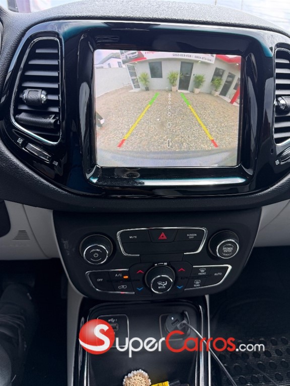2020 Jeep Compass Limited — foto 11 / 12