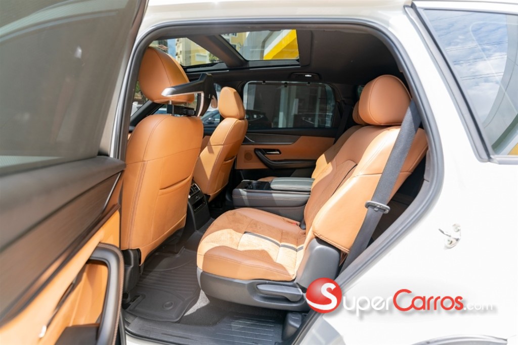 2025 Mazda CX-90 High Plus MHEV — foto 9 / 11