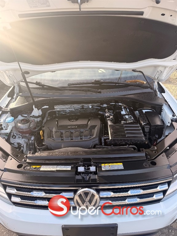 2021 Volkswagen Tiguan SE 4Motion — foto 7 / 11