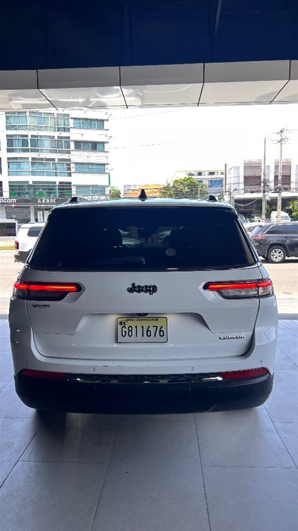 2023 Jeep Grand Cherokee Laredo — foto 5 / 12