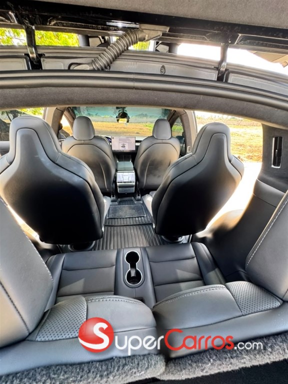 2022 Tesla Model X PLAID — foto 4 / 10