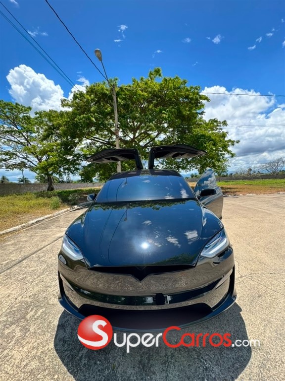 2022 Tesla Model X PLAID — foto 9 / 10