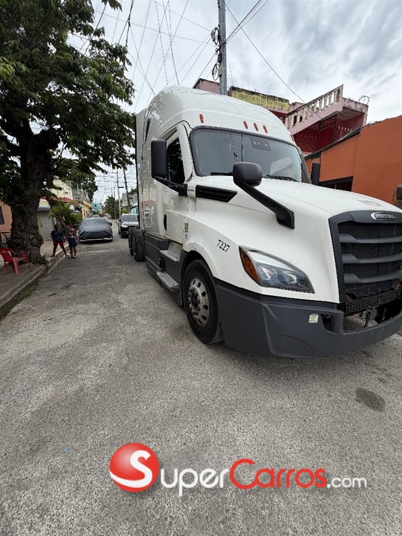 2021 Freightliner Cascadia — foto 2 / 12