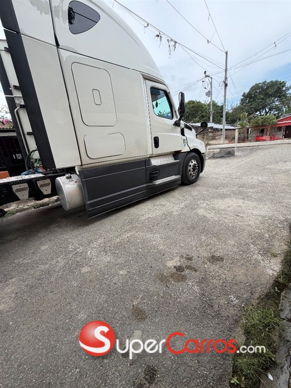 2021 Freightliner Cascadia — foto 4 / 12