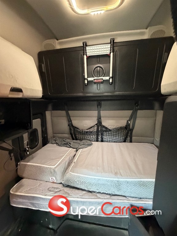 2021 Freightliner Cascadia — foto 6 / 12