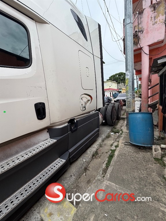 2021 Freightliner Cascadia — foto 10 / 12