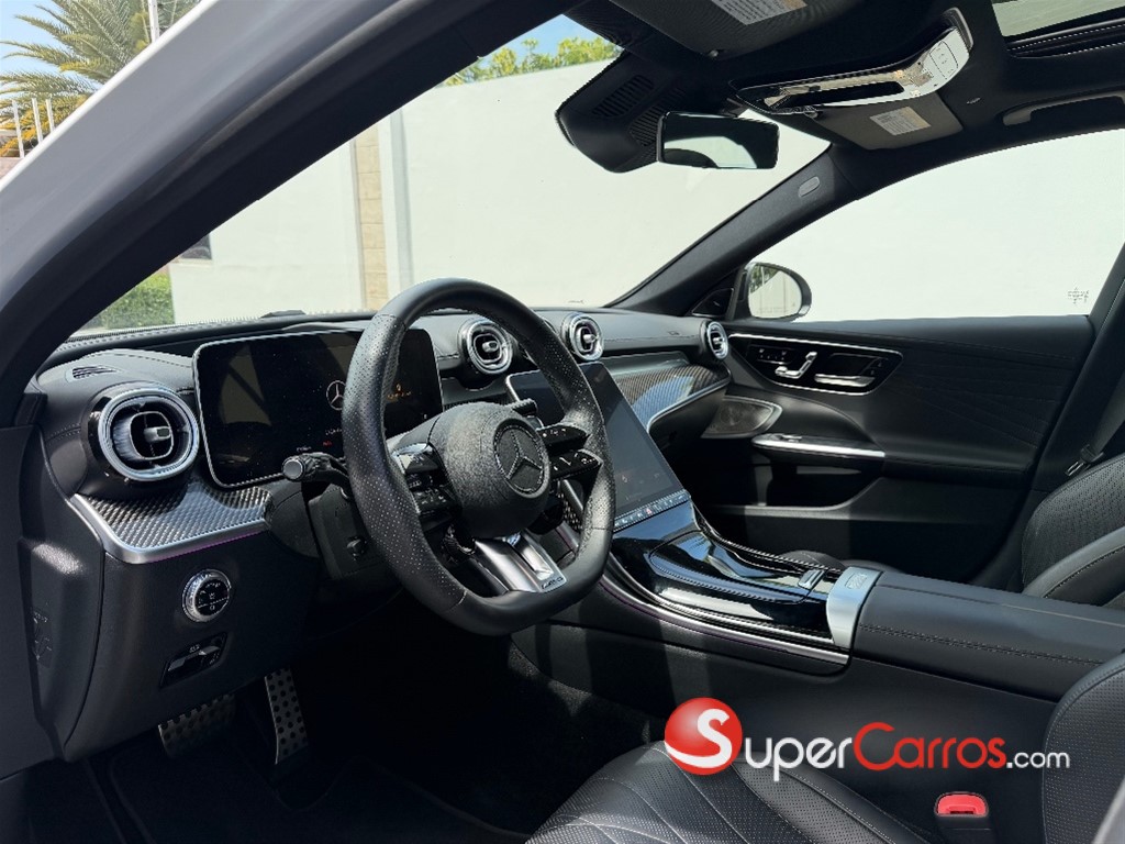 2025 Mercedes-Benz Clase C 63s AMG — foto 8 / 10