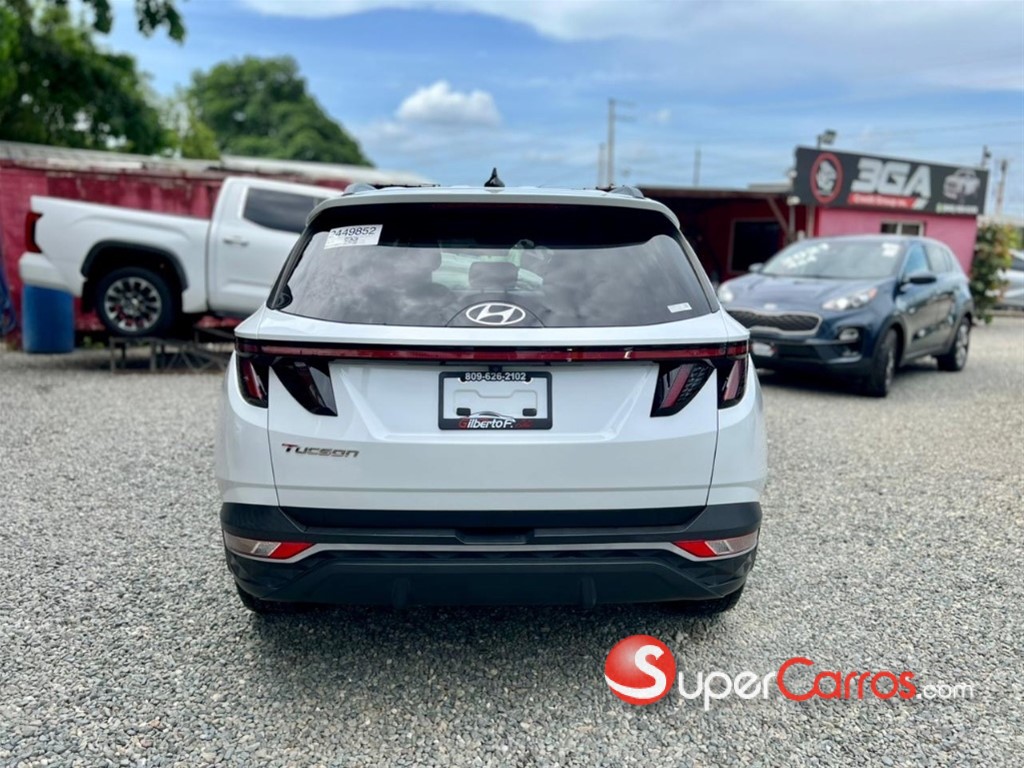 2022 Hyundai Tucson SEL Plus — foto 8 / 12