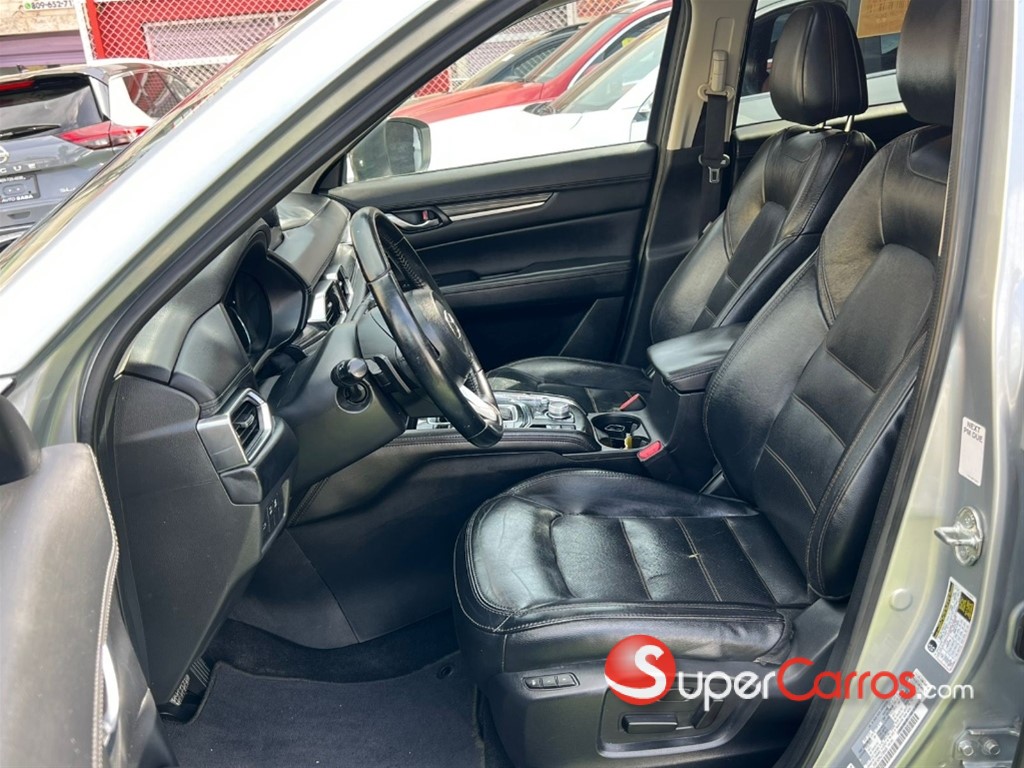 2020 Mazda CX-5 Touring — foto 11 / 12
