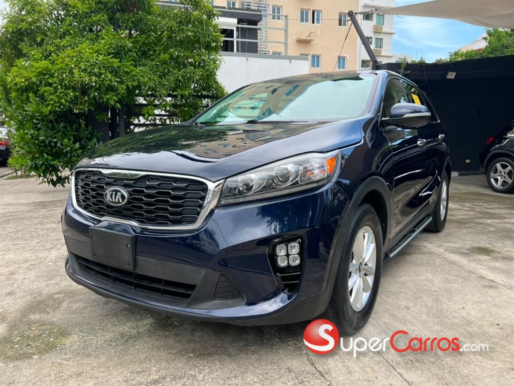 2020 Kia Sorento LX — foto 2 / 9