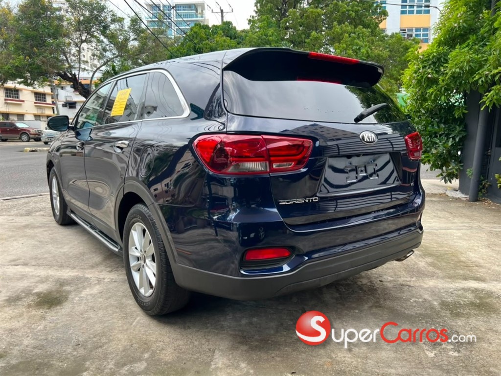 2020 Kia Sorento LX — foto 4 / 9