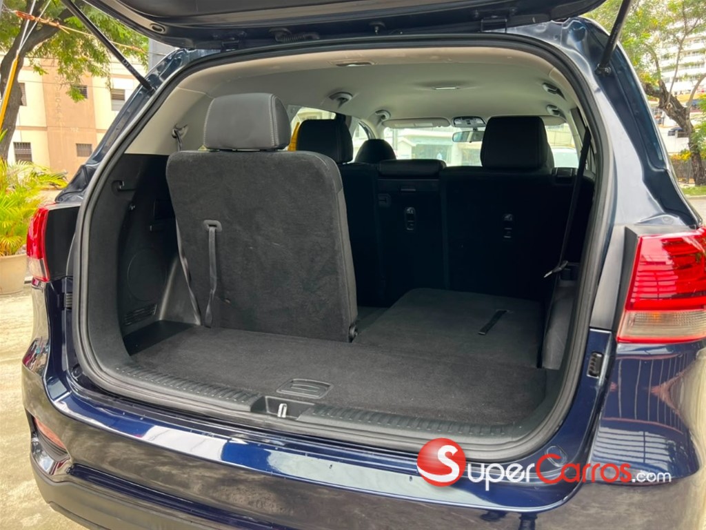2020 Kia Sorento LX — foto 8 / 9