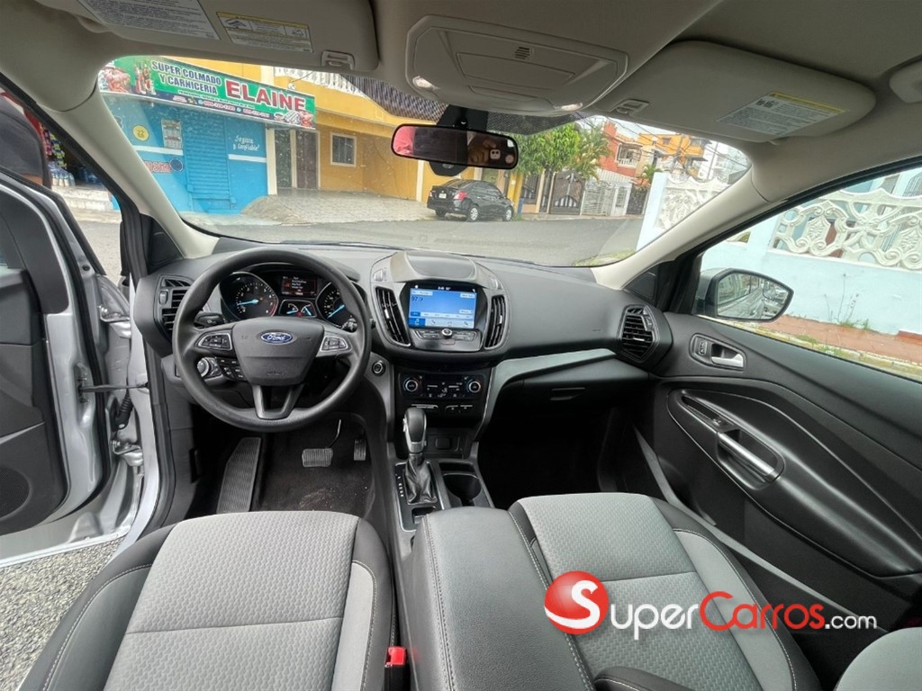 2019 Ford Escape SE — foto 6 / 10