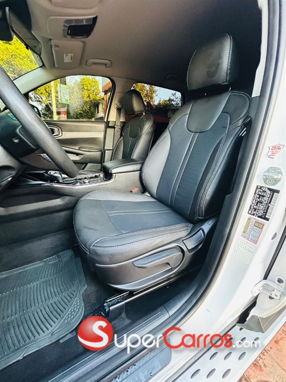2021 Kia Sorento LX — foto 7 / 12