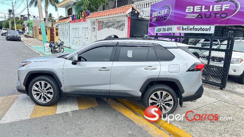 2023 Toyota RAV4 Limited — foto 7 / 12