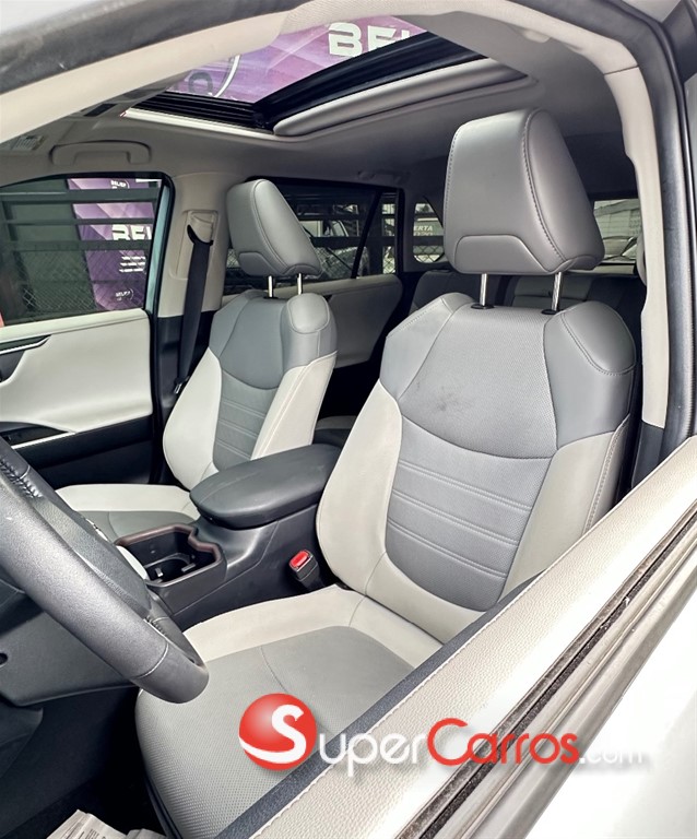 2023 Toyota RAV4 Limited — foto 11 / 12