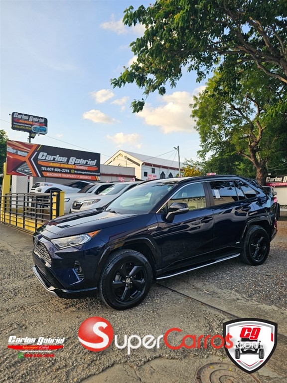 2020 Toyota RAV4 XSE Hybrid Sport
